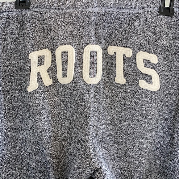 Grey roots sweatsuit - Picture 6 of 14